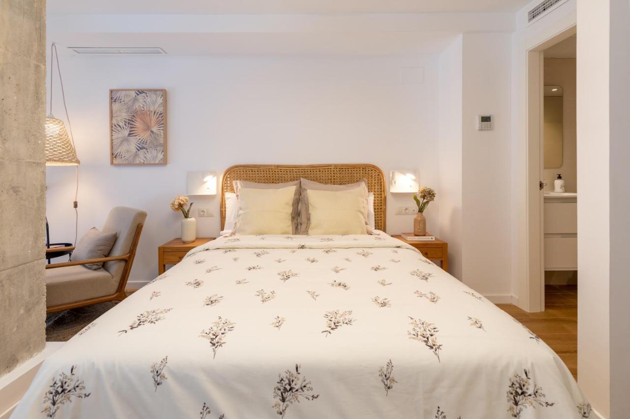 Apartup Opera Loft Love Valencia Eksteriør billede
