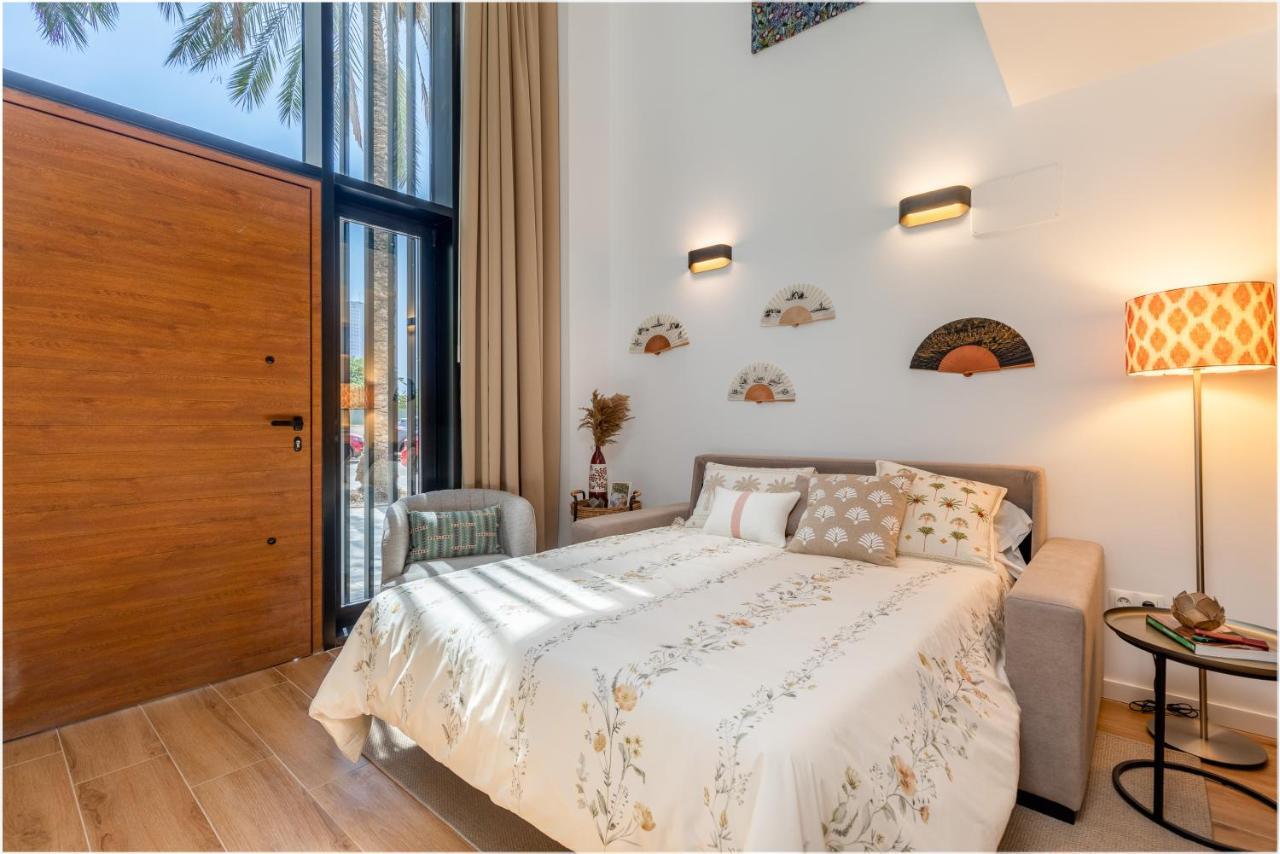 Apartup Opera Loft Love Valencia Eksteriør billede