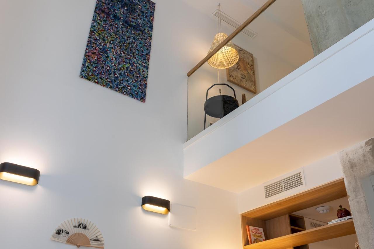 Apartup Opera Loft Love Valencia Eksteriør billede