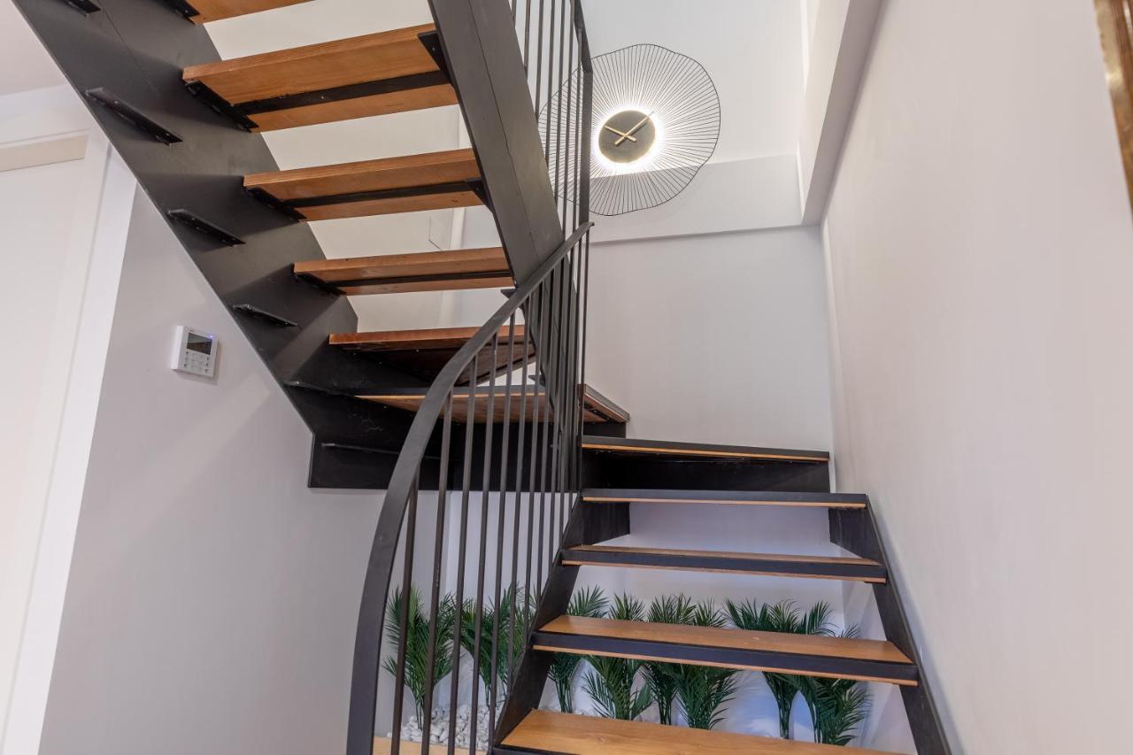 Apartup Opera Loft Love Valencia Eksteriør billede